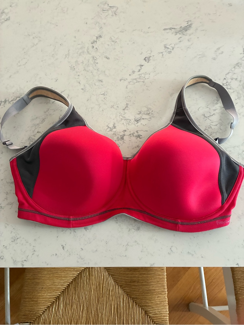 Freya sz32h Supportive Red Underwire Sports Bra